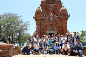 Tour du lịch "Về miền đất tháp" - Giới thiệu về thiên nhiên và văn hóa của quê hương Ninh Thuận